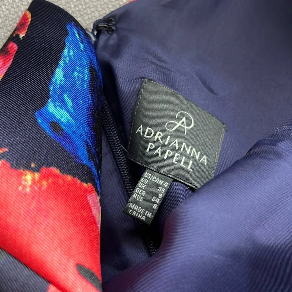 Adrianna Papell Printed Mikado Fit & Flare Dress Size 4 - Picture 5 of 9